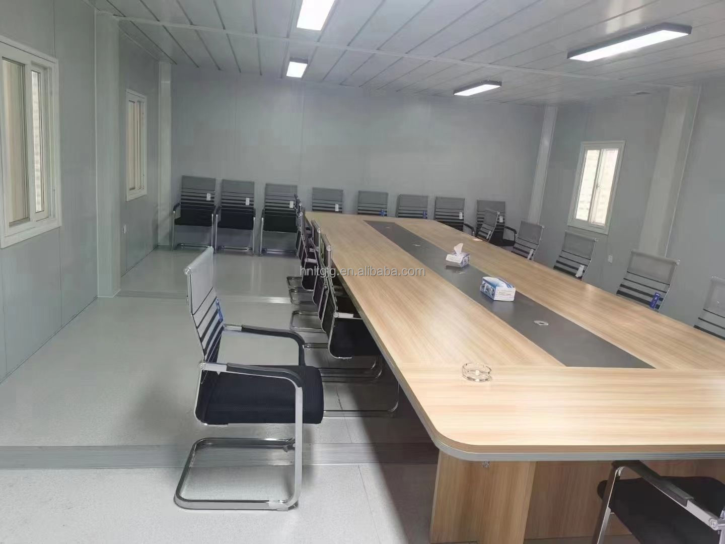 Neat Row Industrial Modular Container Dormitory for Labor Camp