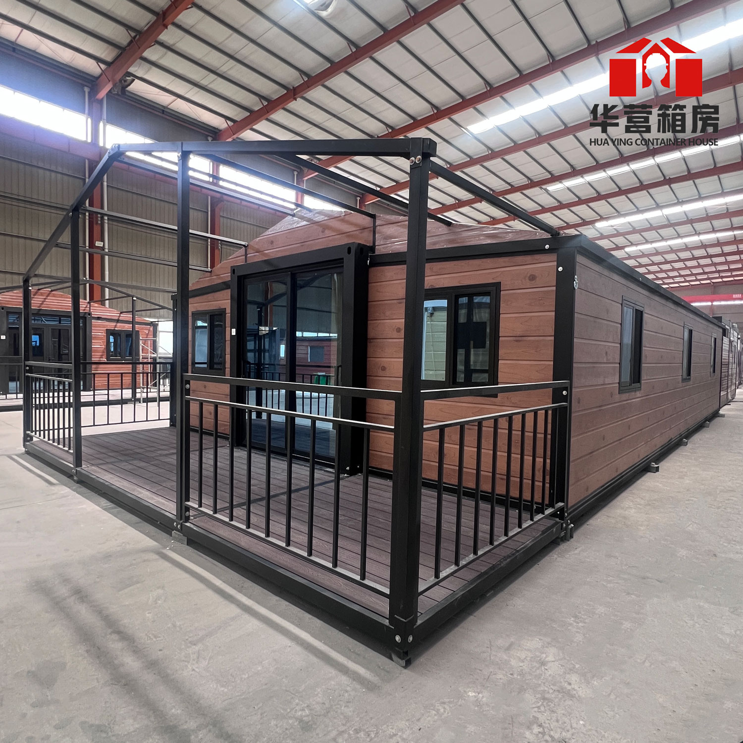 High Quality 40Ft Expandable Slope Roof Prefabricated Container House 2-3 Bedroom Modular Home Apartment/School/Office Building