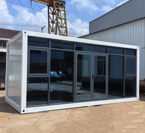 Customizable Detachable Flat Packaging Container Office Design Modular Steel Building for Outdoor Use Sandwich Panel Courtyard