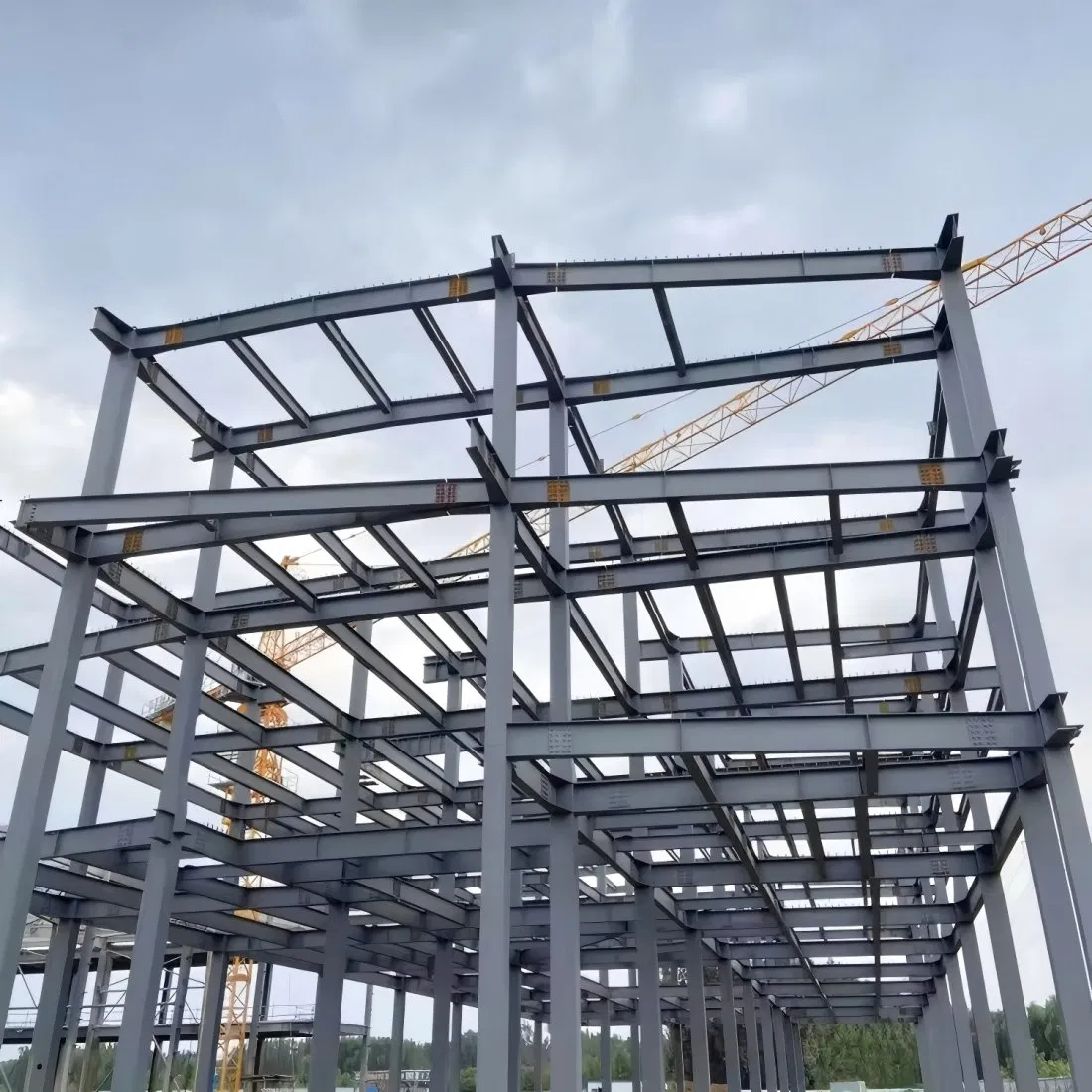 CE Certification Multi Storey Large Steel Structure Building Prefabricated Modular Building Workshop Office Building