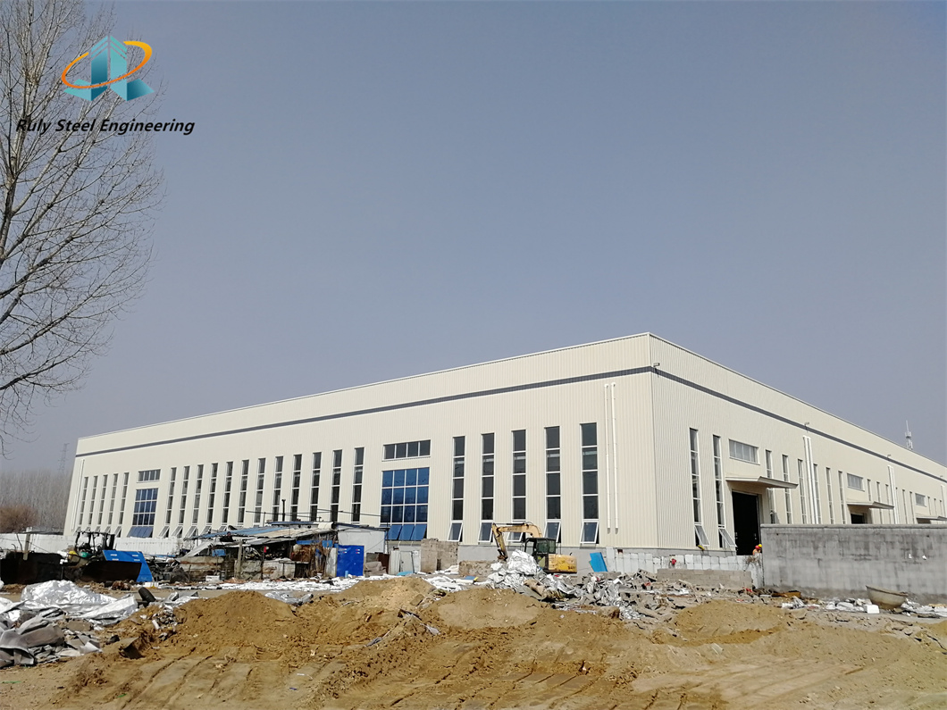 Modern Pre-Engineered Galvanized Steel Structure Building Prefabricated Metal Construction