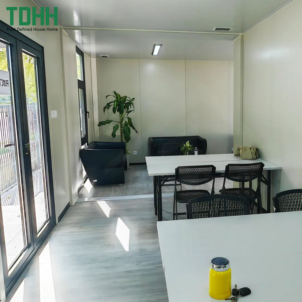 Backyard Office Pods Portable Work Cabin Removable Prefabricated Modular Steel Frame Z-type Z Style Folding Container Houses