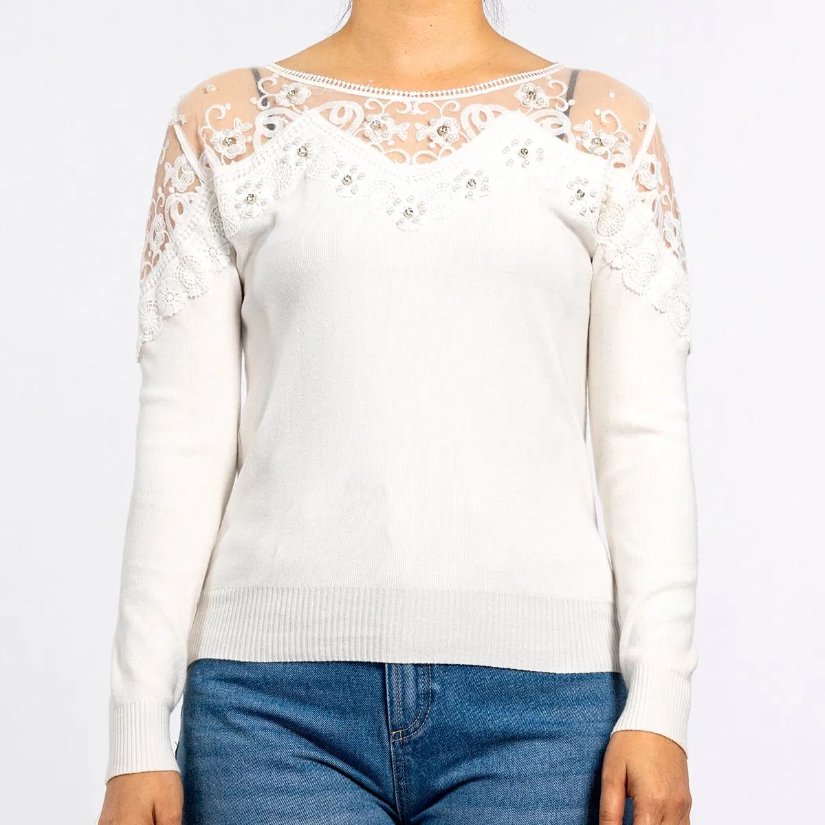 Suéter branco de manga longa com gola redonda, malha, renda, costura à mão e diamantes para mulheres