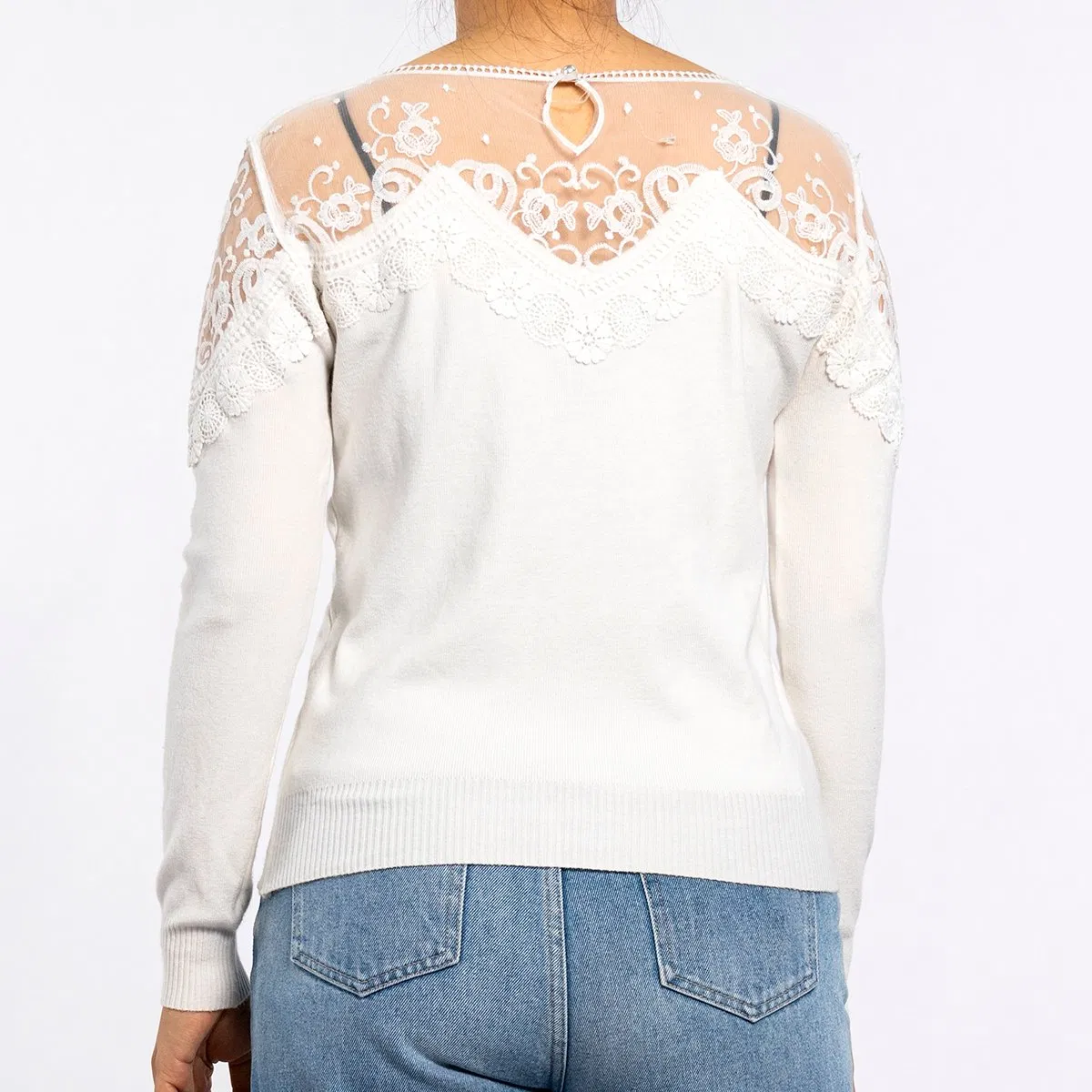 Suéter branco de manga longa com gola redonda, malha, renda, costura à mão e diamantes para mulheres
