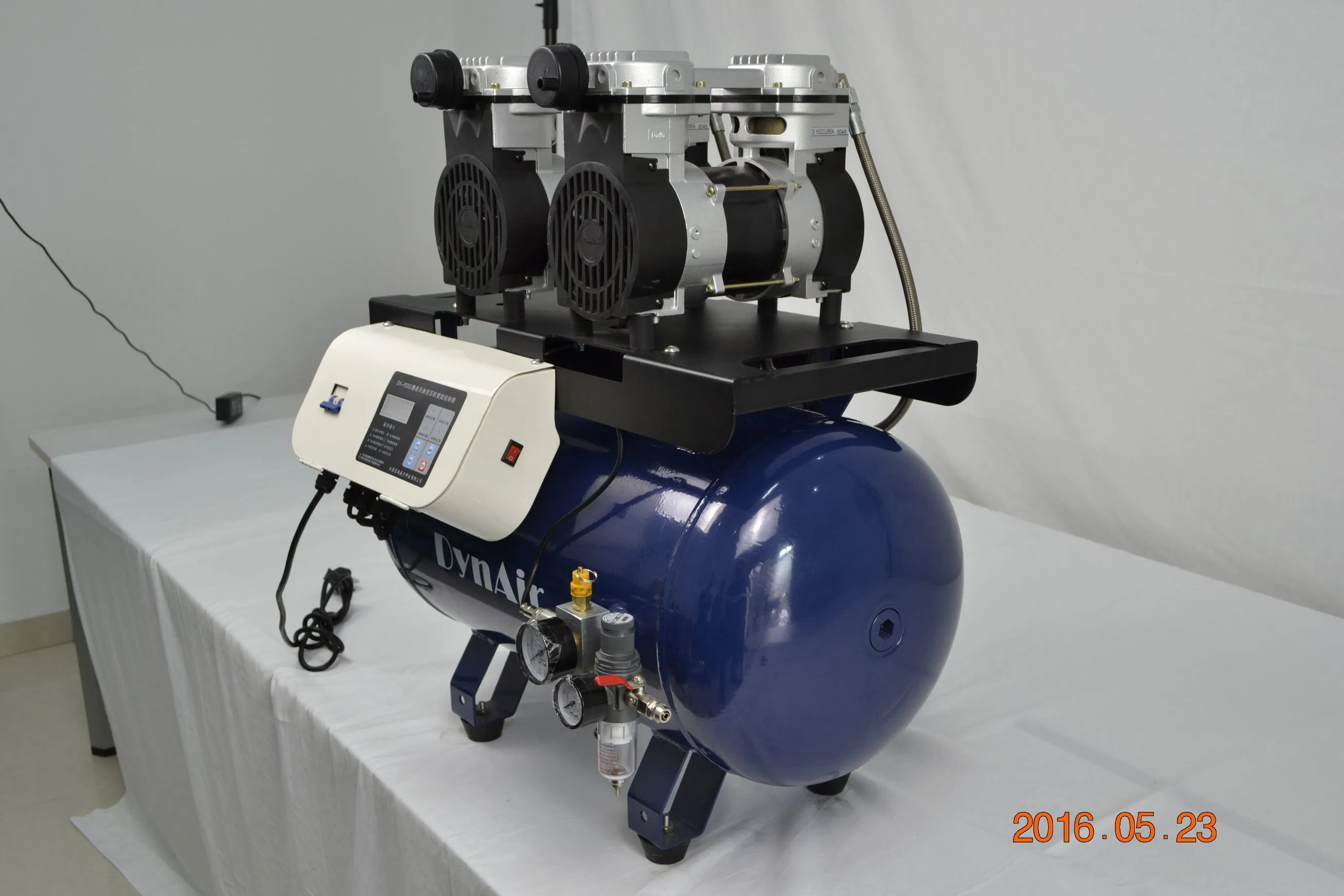 Digital Control Dental Air Compressor with Sound Proof Cabinet