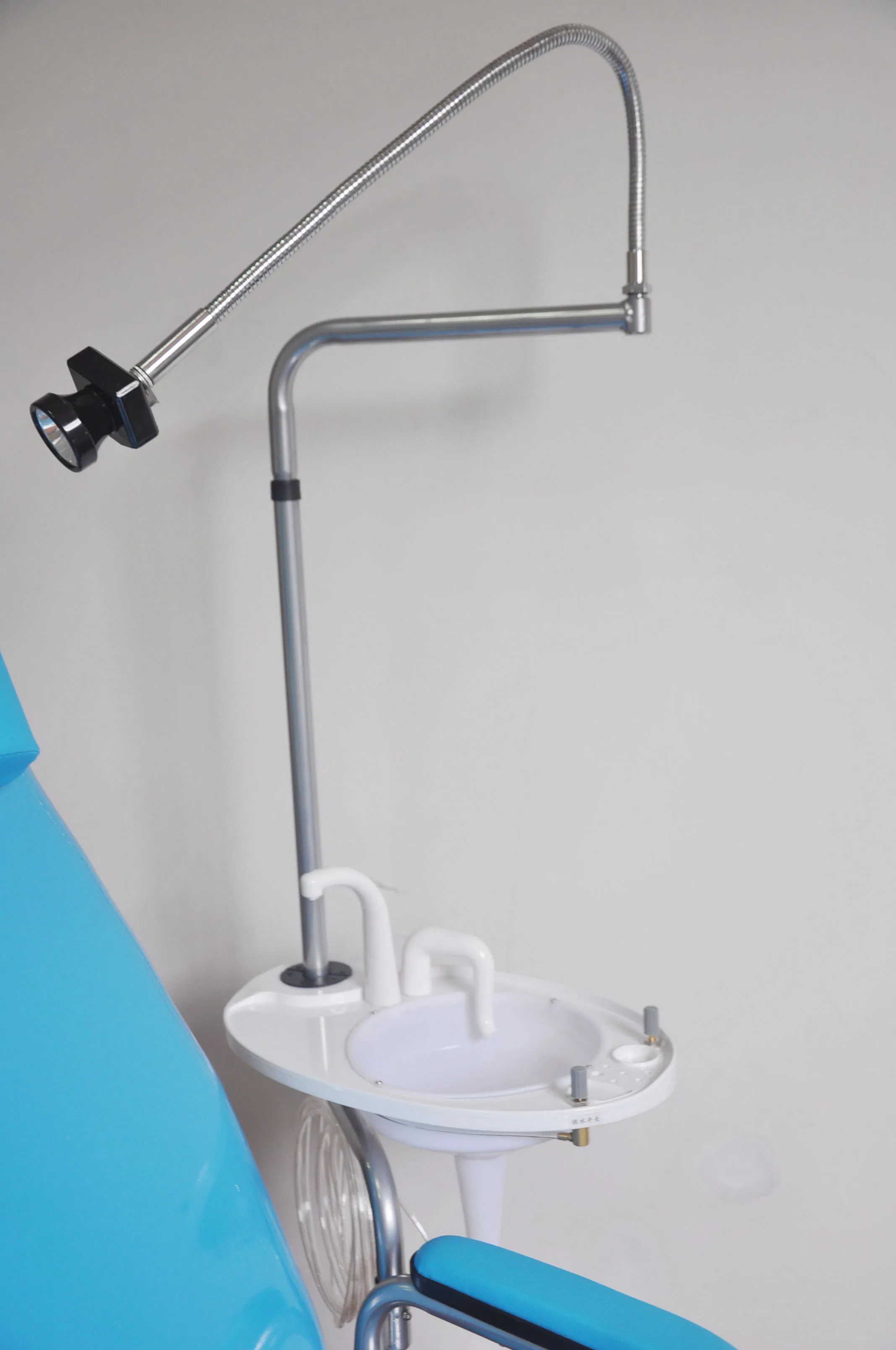 2022 Simple Folding Dental Chair, Mobile Dental Chair, Portable Folding Chair