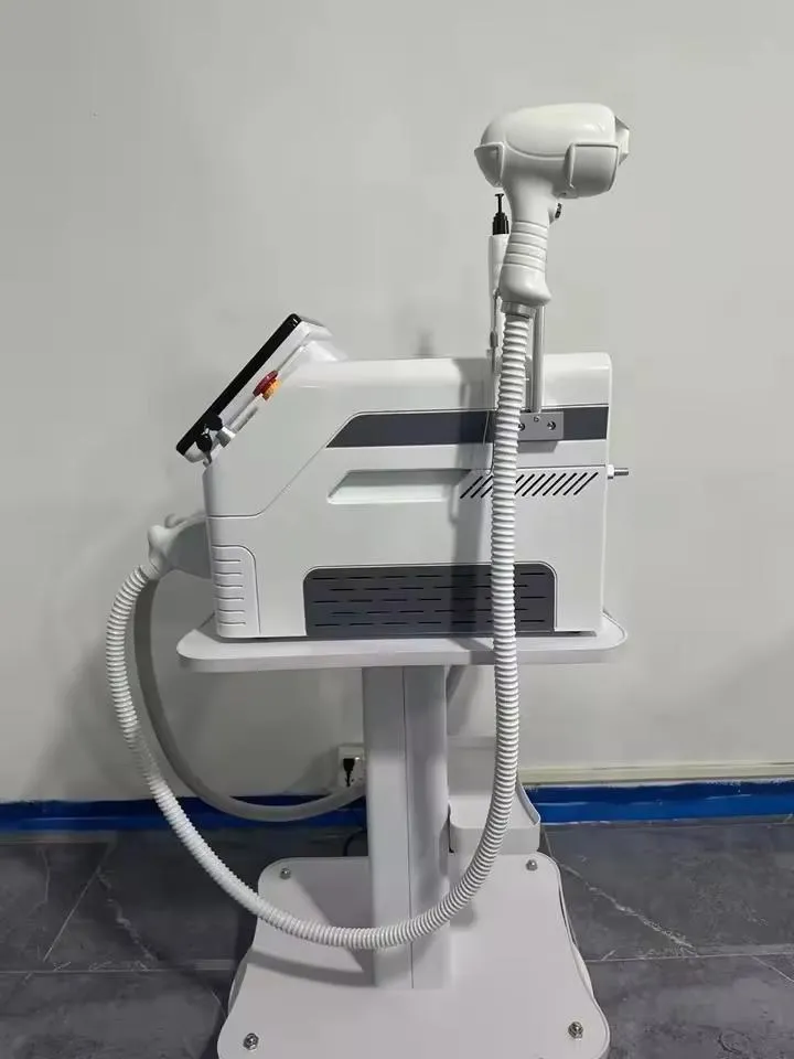 2 في 1 808nm آلة إزالة الشعر بالليزر وإزالة الوشم بالبيكوسكند المدمجة
