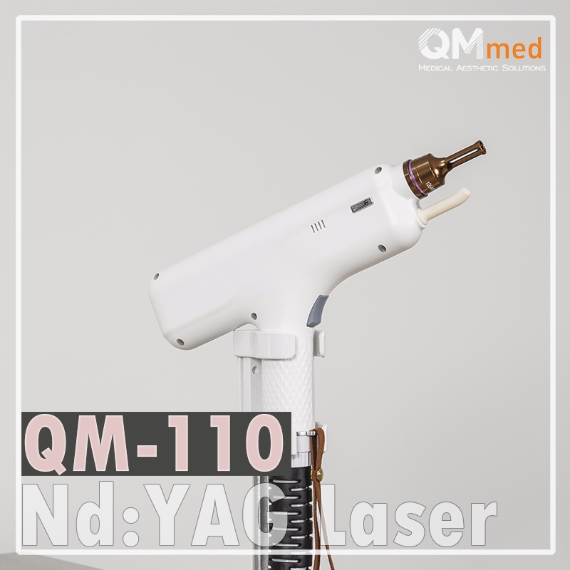 آلة إزالة الوشم بالليزر المعتمدة من CE الاحترافية 1064nm 532nm 755nm آلة إزالة الوشم والأصباغ بالليزر Q Switched ND YAG 1320nm