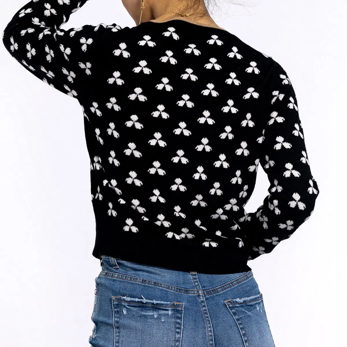 Ladies Spring Jacquard Round Neck Long-Sleeved Kint Black Cardigan Sweaters for Women