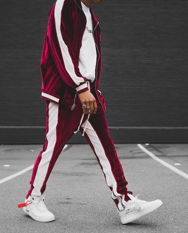 Men sportswear velour tracksuit - Side view