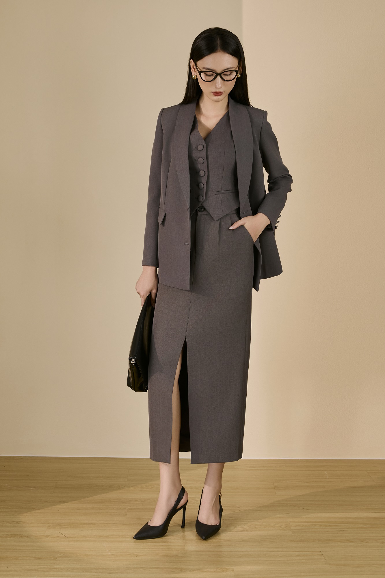 Product Details 4