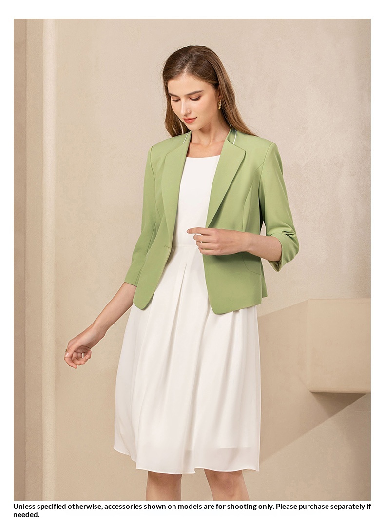 Blazer Detail View 2