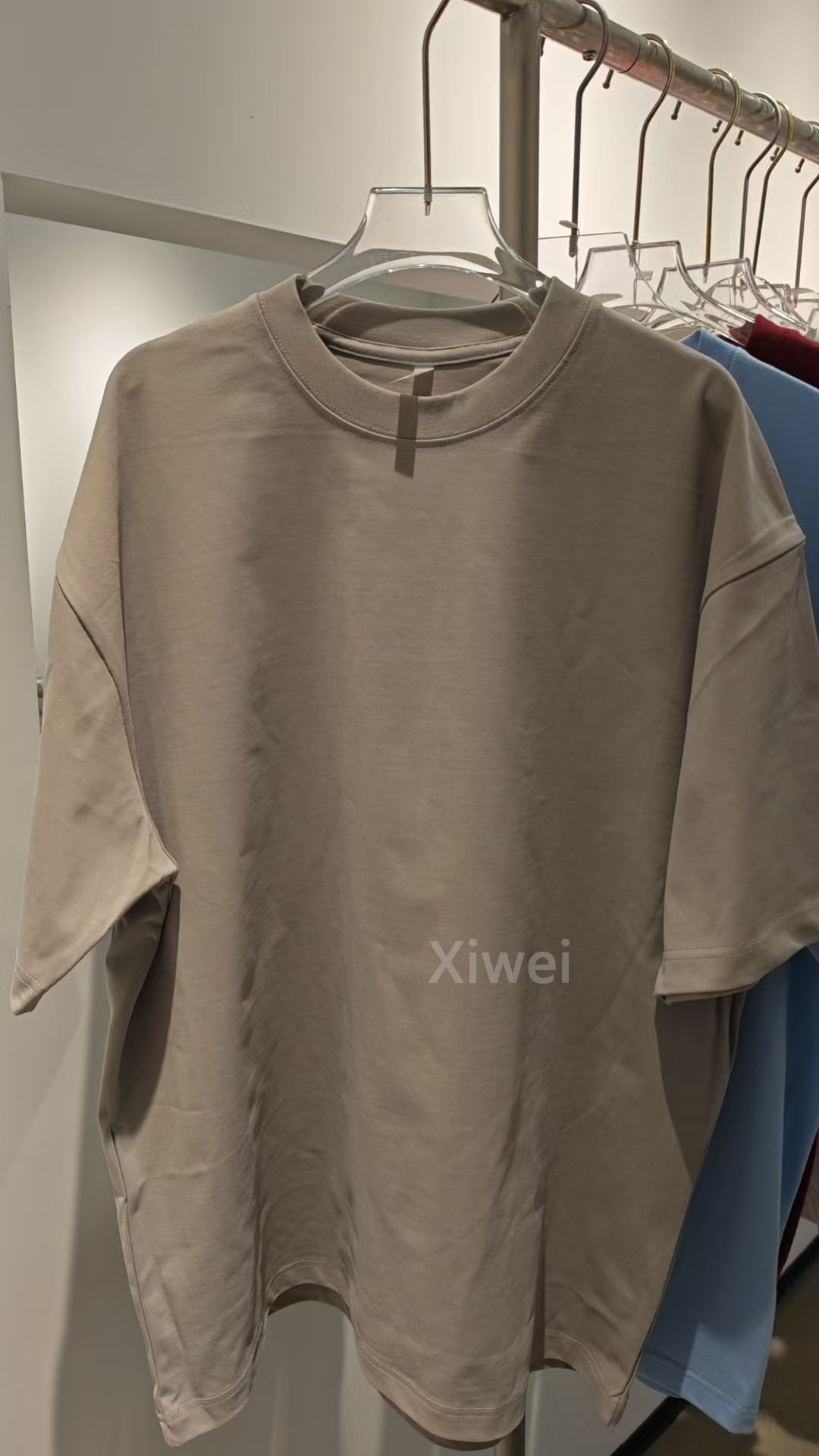 300gsm Drop Shoulder Graphic Heavyweight T-shirt Luxury Blank Heavy Cotton Streetwear Boxy Oversized Tshirts Mens Custom T Shirt