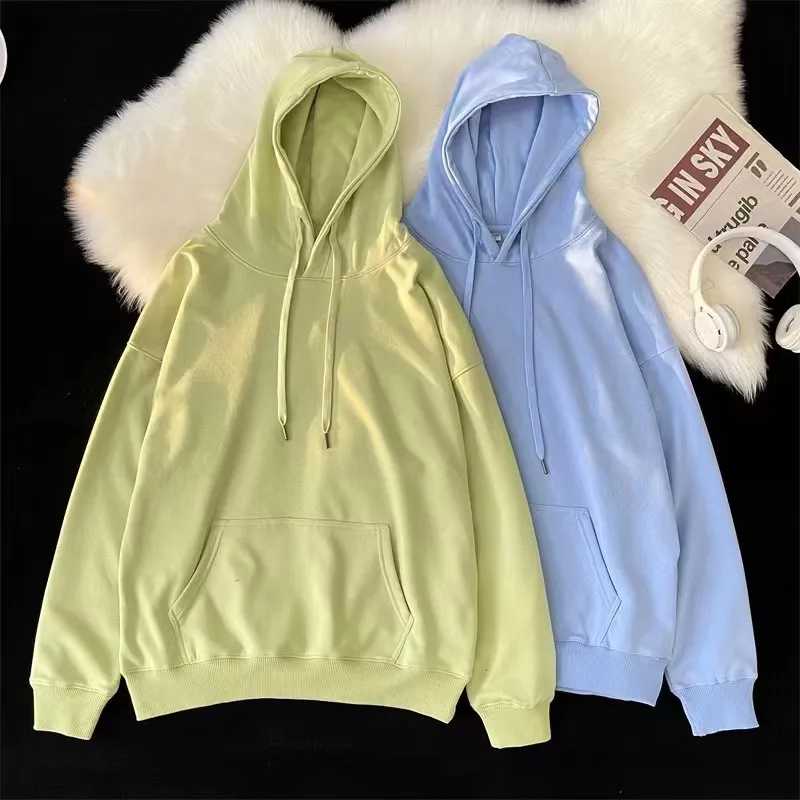 Hoodie details 4