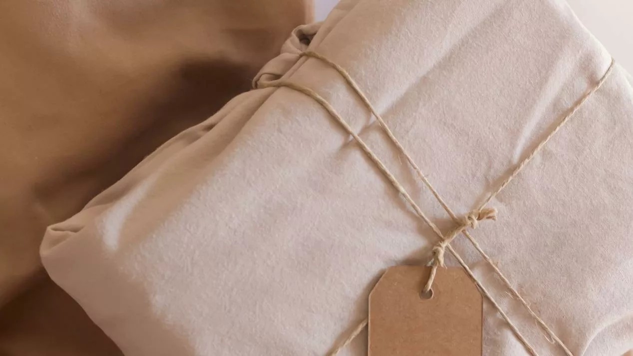 Packaging Detail 1
