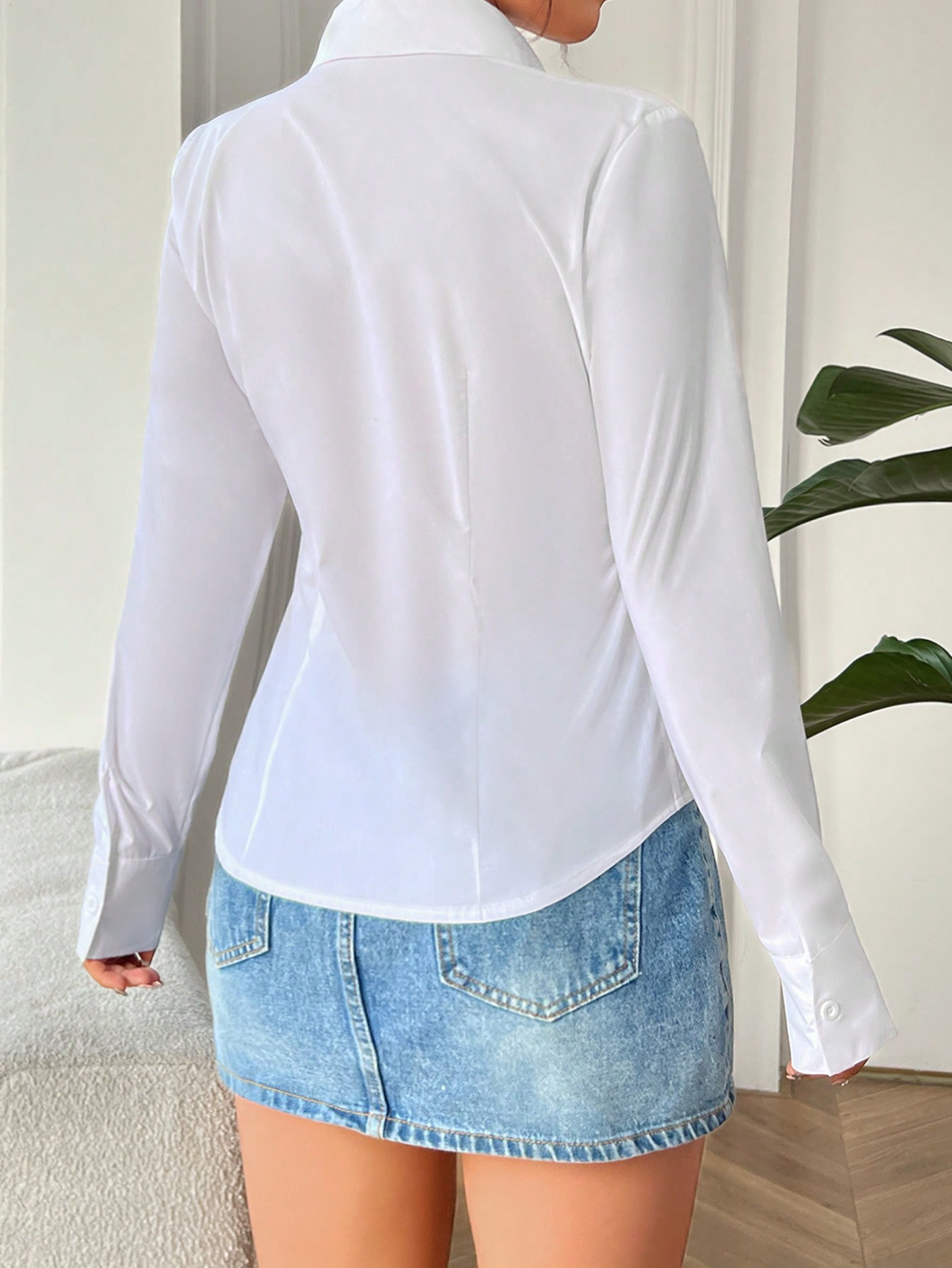 Women's Casual Spring Polyester/Cotton Blouse Full Sleeves Turn-Down Collar Breathable Wrinkle-Resistant Button-Down Front