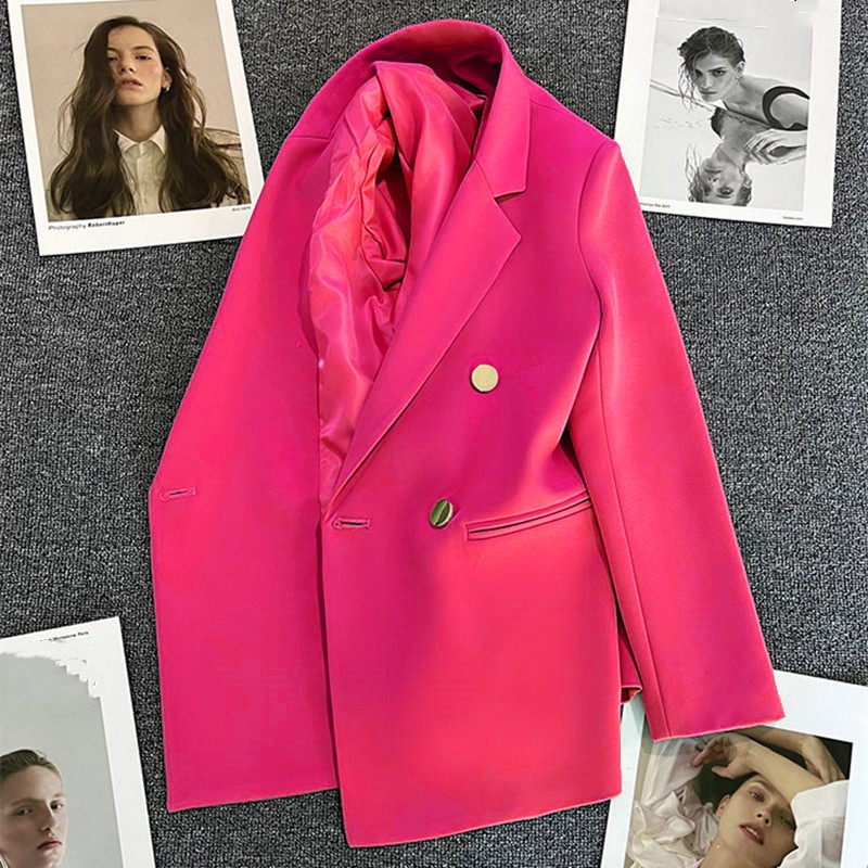 Women's Coat Detail 3