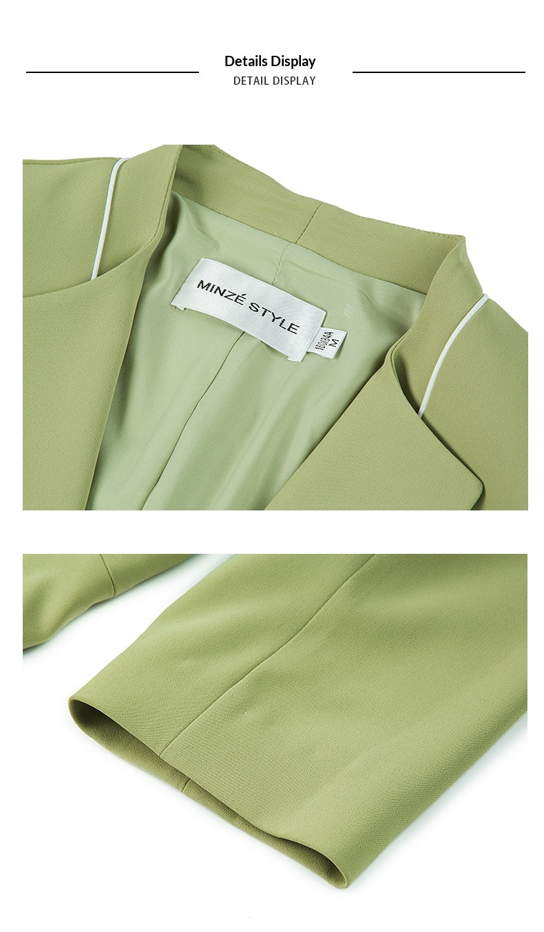 Woven Blazer Model View 3