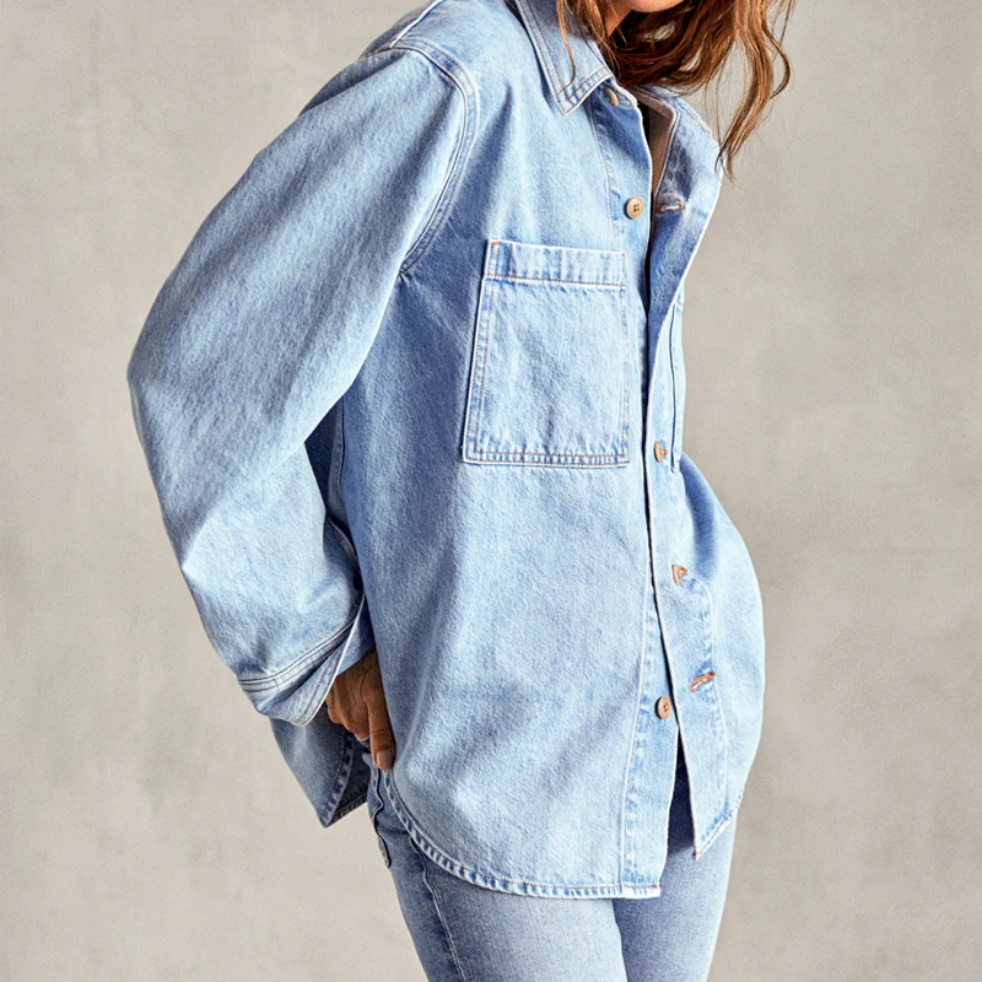 Women Premium Clothing Classic Button Down Shirt Collar Jacket Patch Pocket Blouse for Ladies Long Sleeve Over-sized Denim Shirt