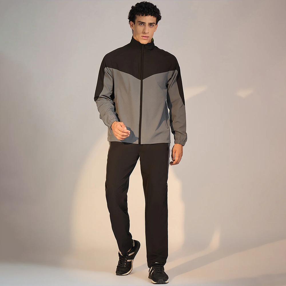Custom Logo Winter Men's Sportswear Two-Piece Tracksuit Set with Zip Jacket and Jogging Pants-Spandex/Polyester Material