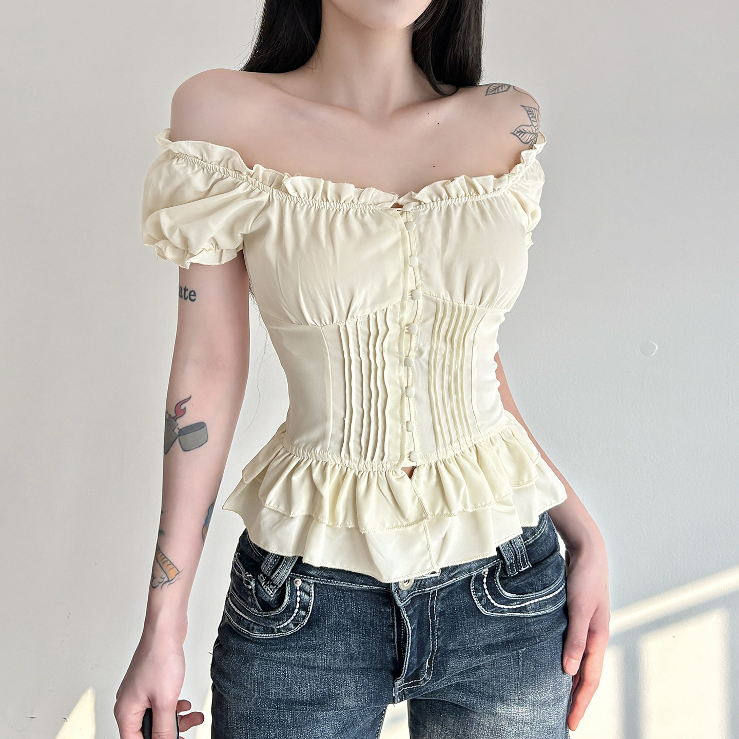 Women's French Style Pleated Puff Sleeve Blouse with Button Front and Ruffle Trim, Sweet Short Sleeve Summer Top