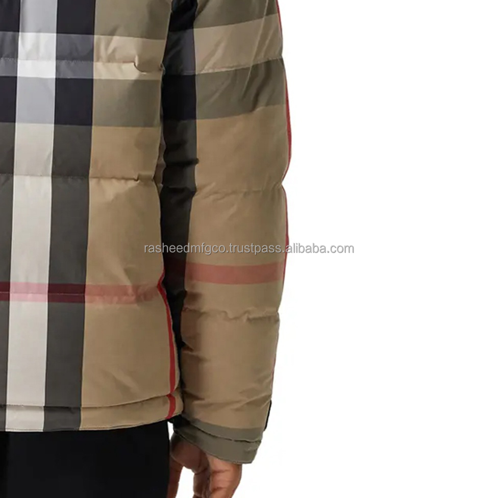 Men Puffer Jacket Detail 5