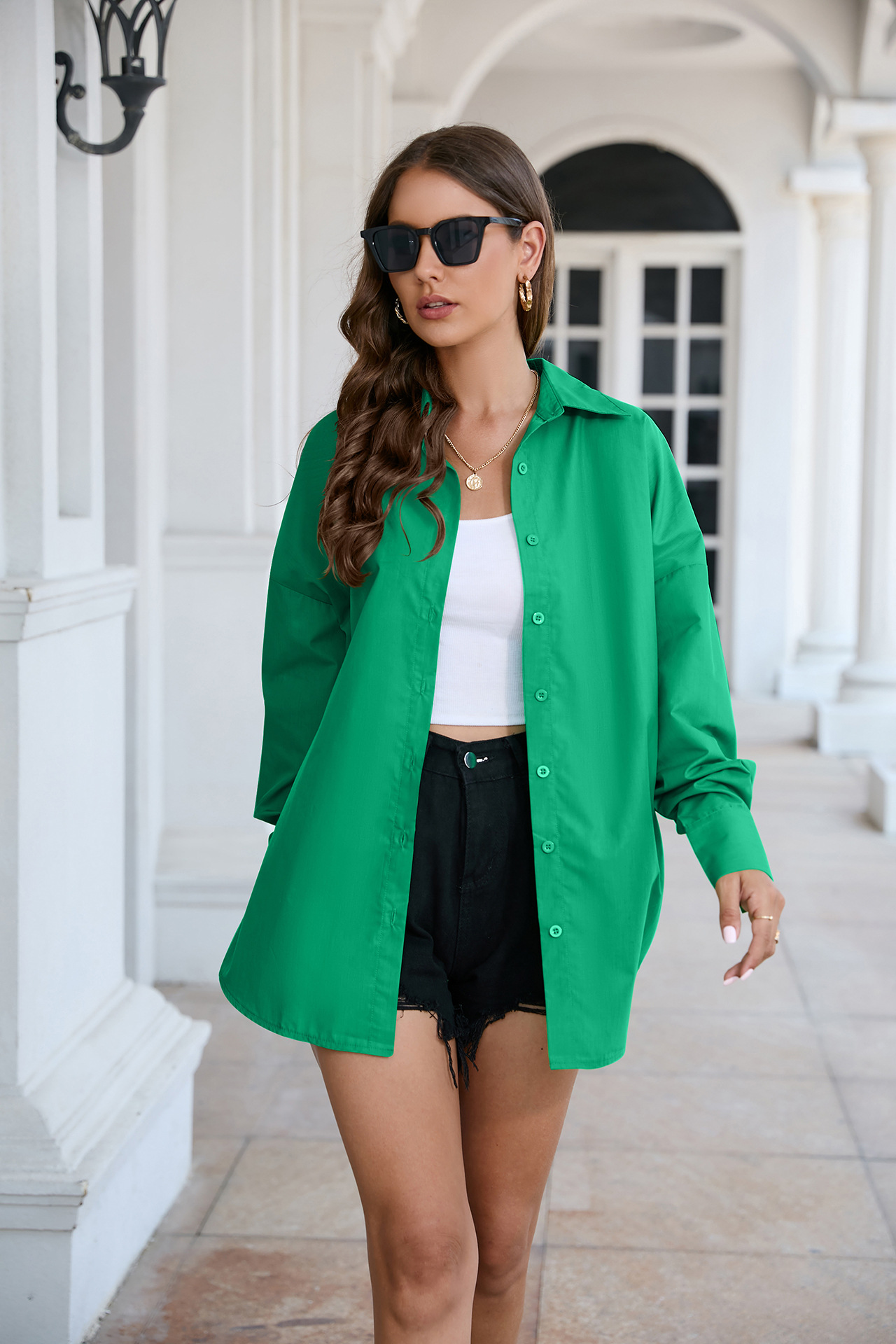 Women's long shirt detail 4