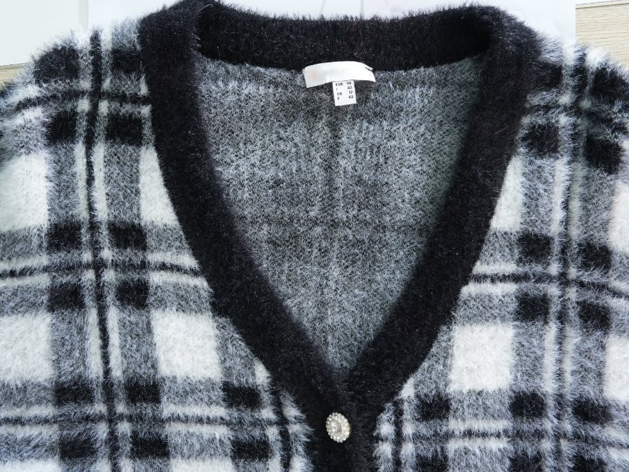 Women's Nylon Plaid Fuzzy Cropped Open Knit Cardigan Sweater Street Chic
