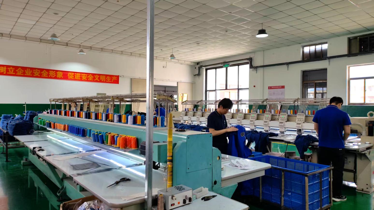 Industrial embroidery machine for detailed decorative stitching
