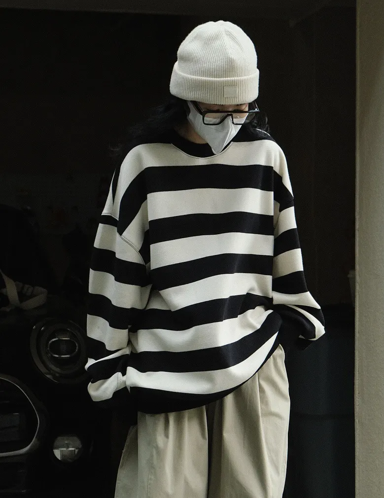 Oversized Hoodie Product Showcase 1