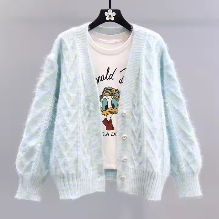 2026 Winter Cardigan Solid Color Women's Temperament Fashionable Sweater Knitted Sweater