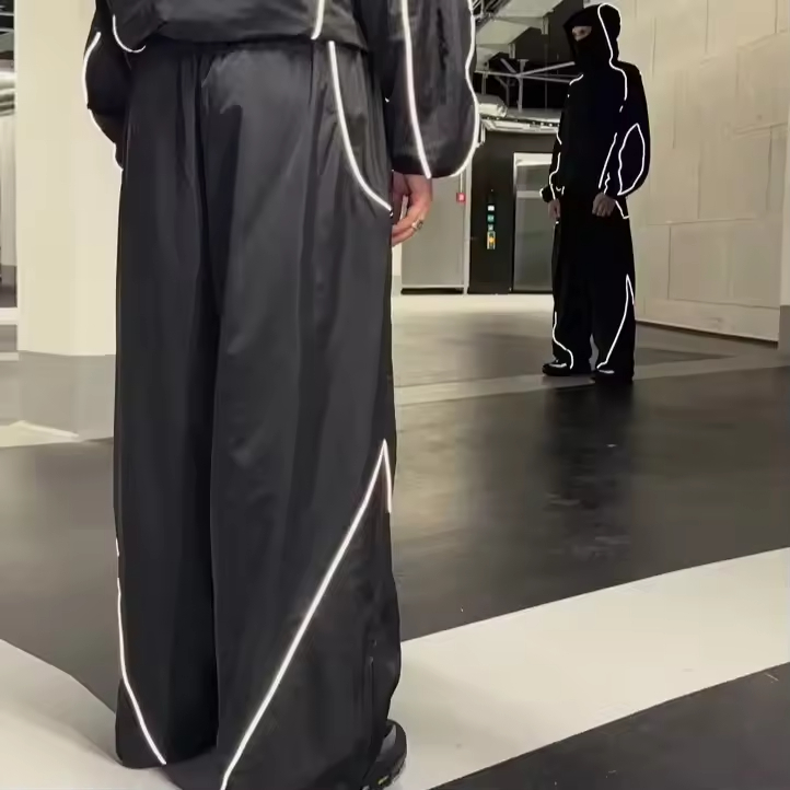 Custom Windbreak Jacket Tracksuit Detail 4