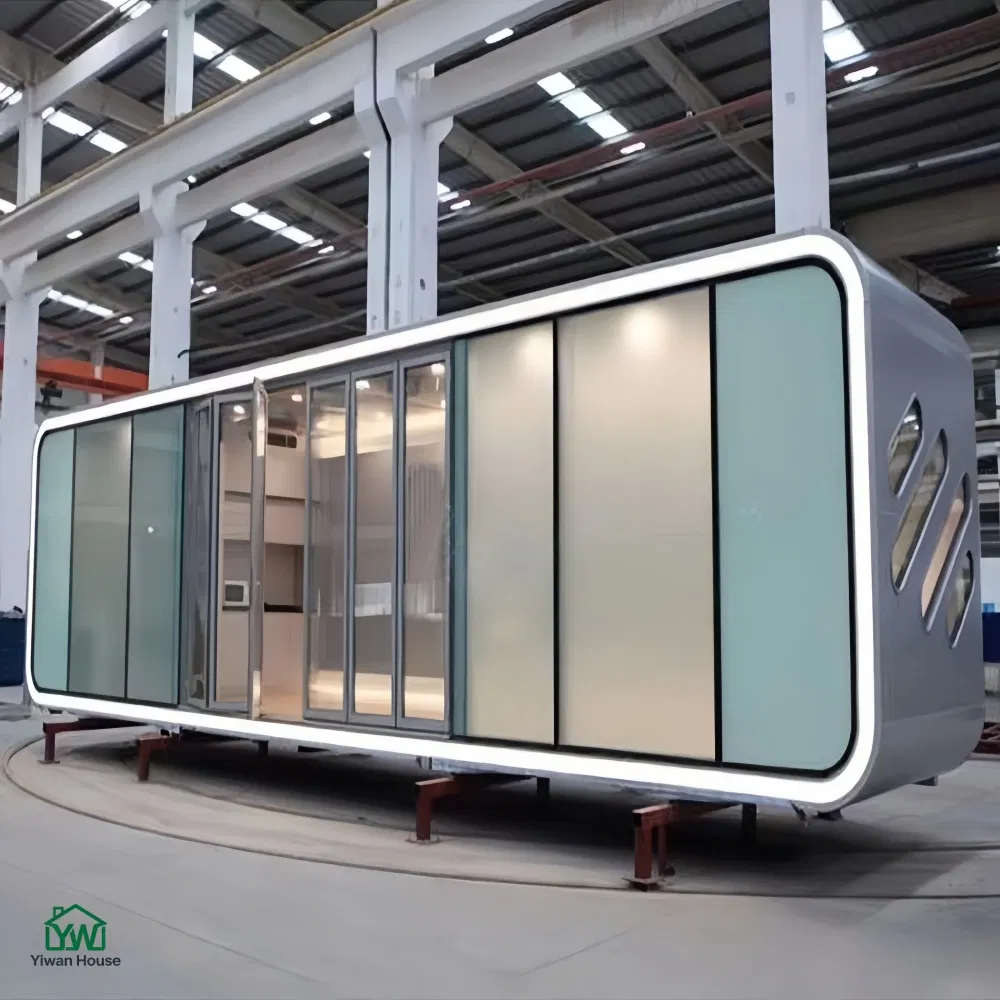 High End Luxury Decoration Apple Cabin Factory Price Modern Modular Capsule House Prefabricated Steel Structure Scenic Resort Pod
