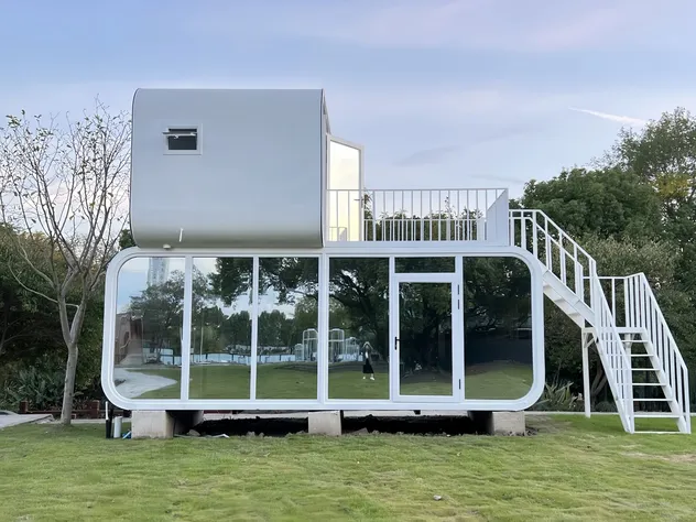 Luxury Camping Mountain Pod Space Villa Prefabricated Portable Modular Apple Cabin Tiny Home for Hotel