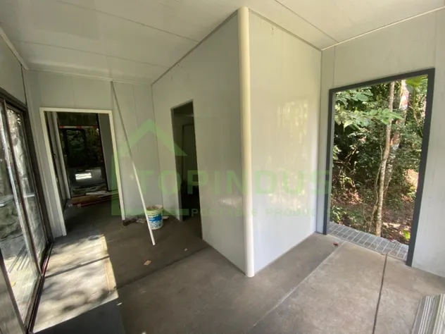 تركيب بيت الحاويات