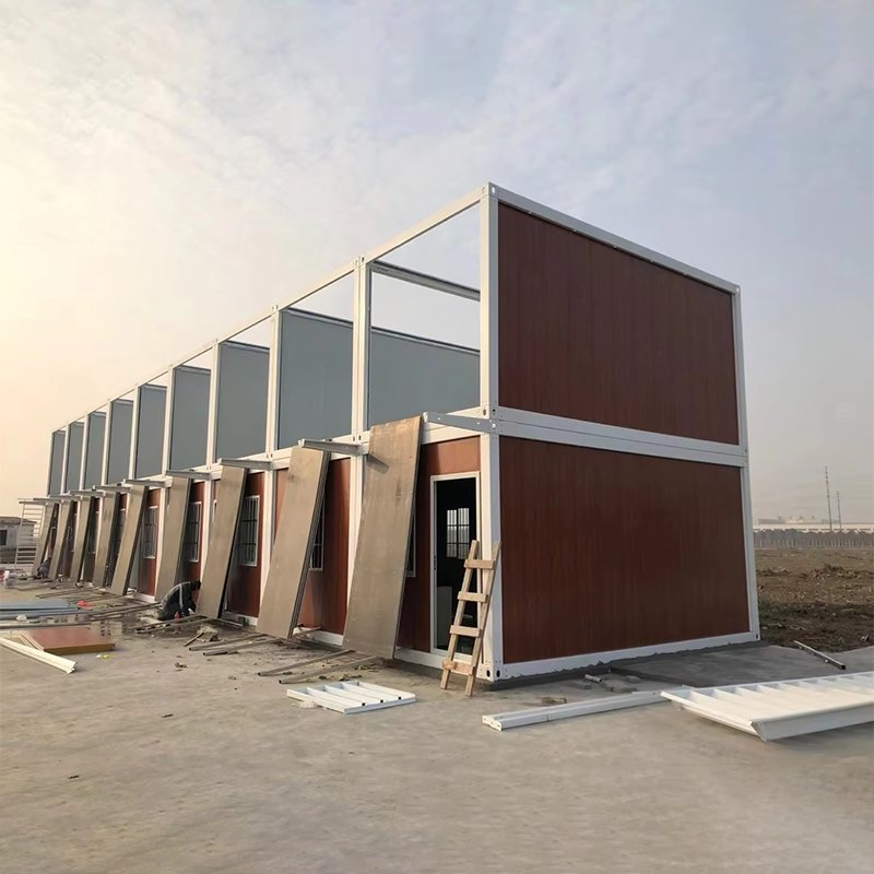 منازل كوتاج فاخرة مخصصة 20FT حديثة متنقلة مسبقة الصنع خفيفة من الصلب صغيرة قابلة للتفكيك منزل حاوية