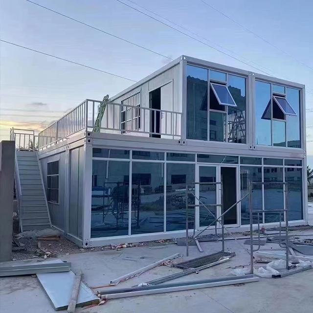 منازل متعددة الطوابق مسبقة الصنع من حاويات الأشجار الفاخرة 5 غرفة نوم 3 حمام منزل مسطح جاهز