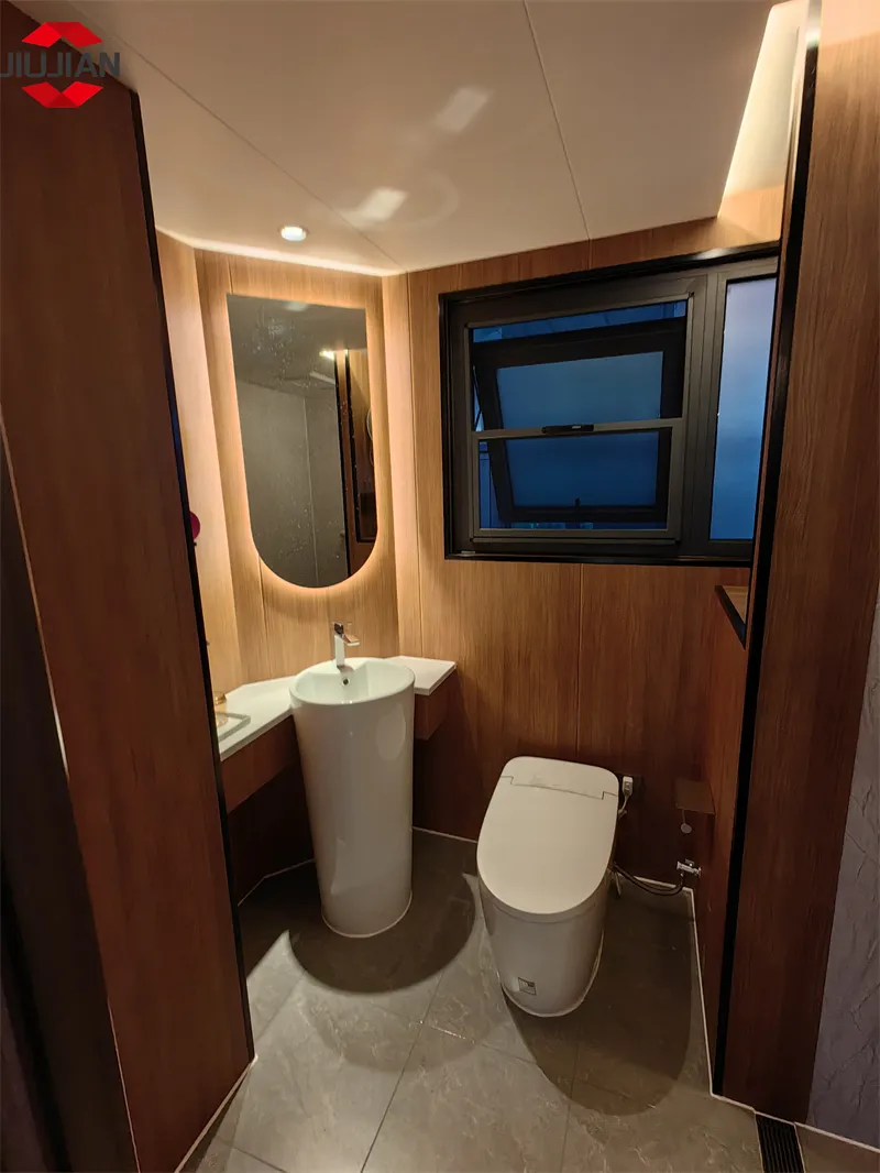 Interior View 3