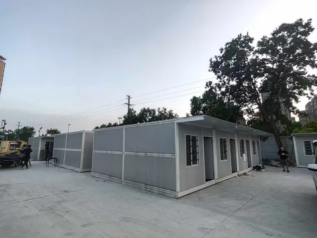 هيكل فولاذي خفيف مقاوم للرياح سهل التجميع وحدة كابينة حاوية متنقلة منزلية للفيلات الجبال للإقامة المؤقتة