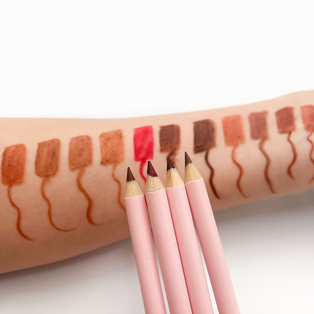 Lip liner pencil features
