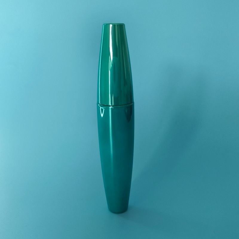 New Arrival Green Color New Style Luxury Mascara Tubes Hot Stamping Plastic Mascara Tube with Wand for Cosmetic Packaging