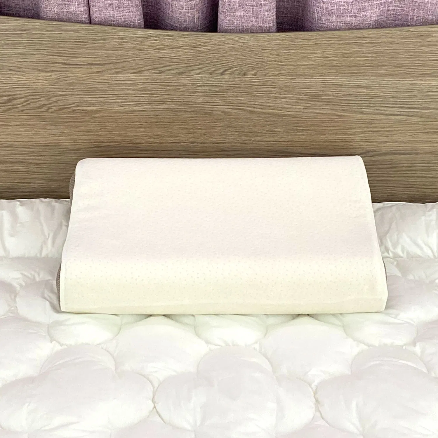 Factory Luxury Ergonomics Hotel Breathable White Contour Memory Foam Pillow with Velvet Cover