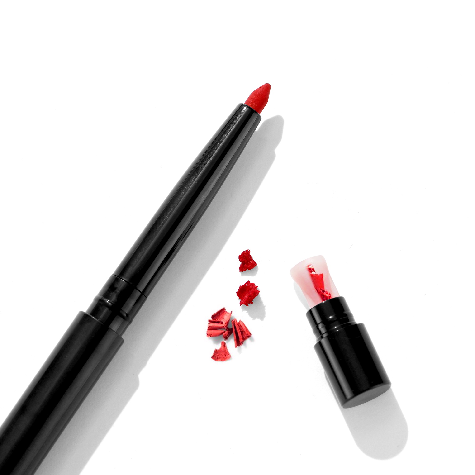 Lip liner display 2