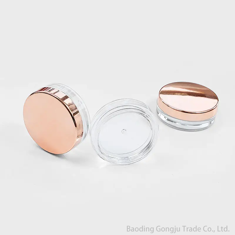 Eyebrow Wax Image 3