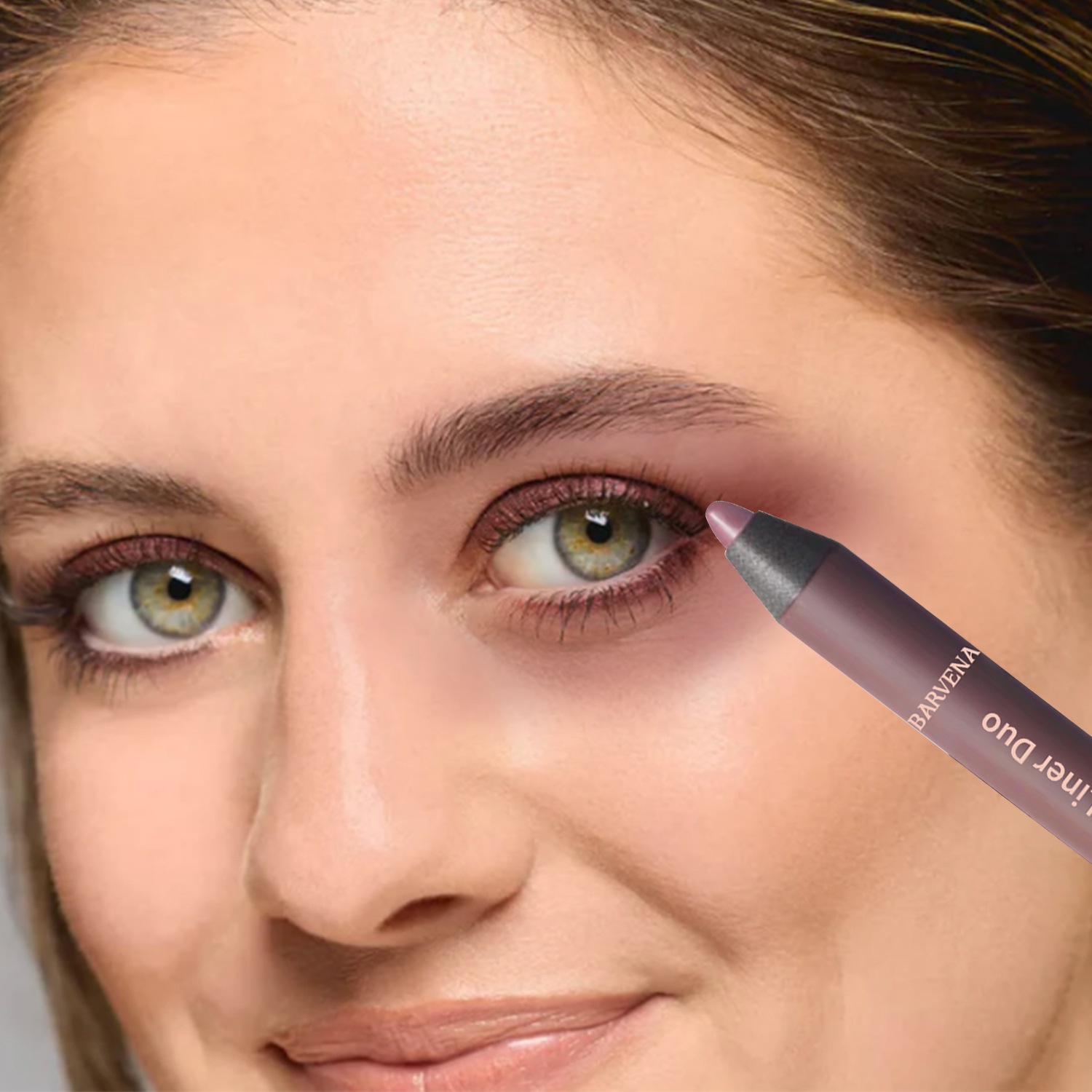 OEM 2-in-1 Pen Eyeliner Model GYY032504 Creates Fashionable Eye Makeup with Silky Smooth Lines and Natural Color