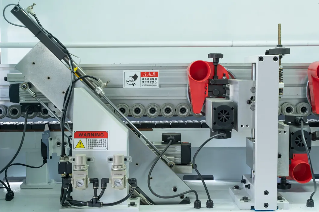 Front and end cutting Unit