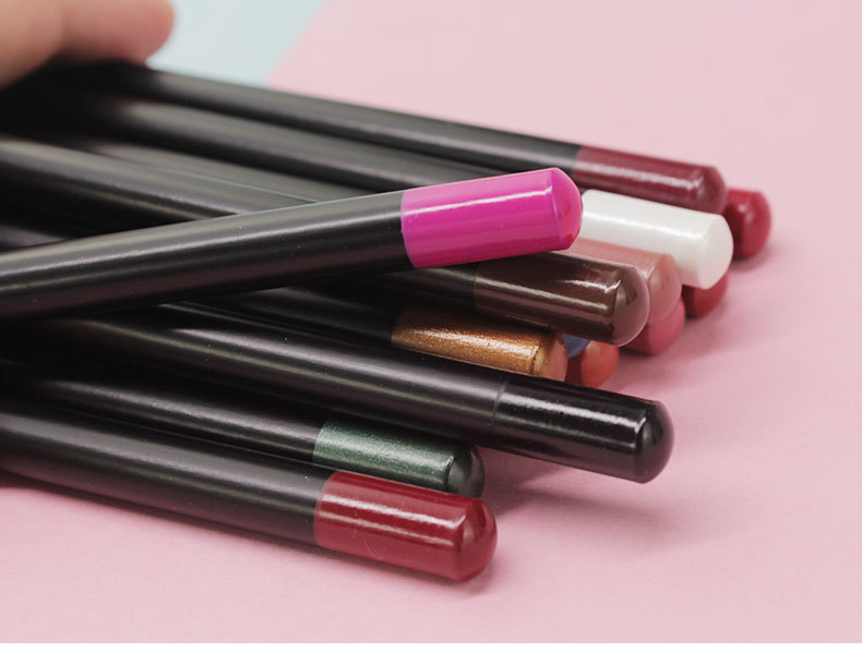 Wholesale Lip Liner 12 Colors Custom Logo Waterproof Not Smudged Lip Liner Pencil Creamy Lipliner