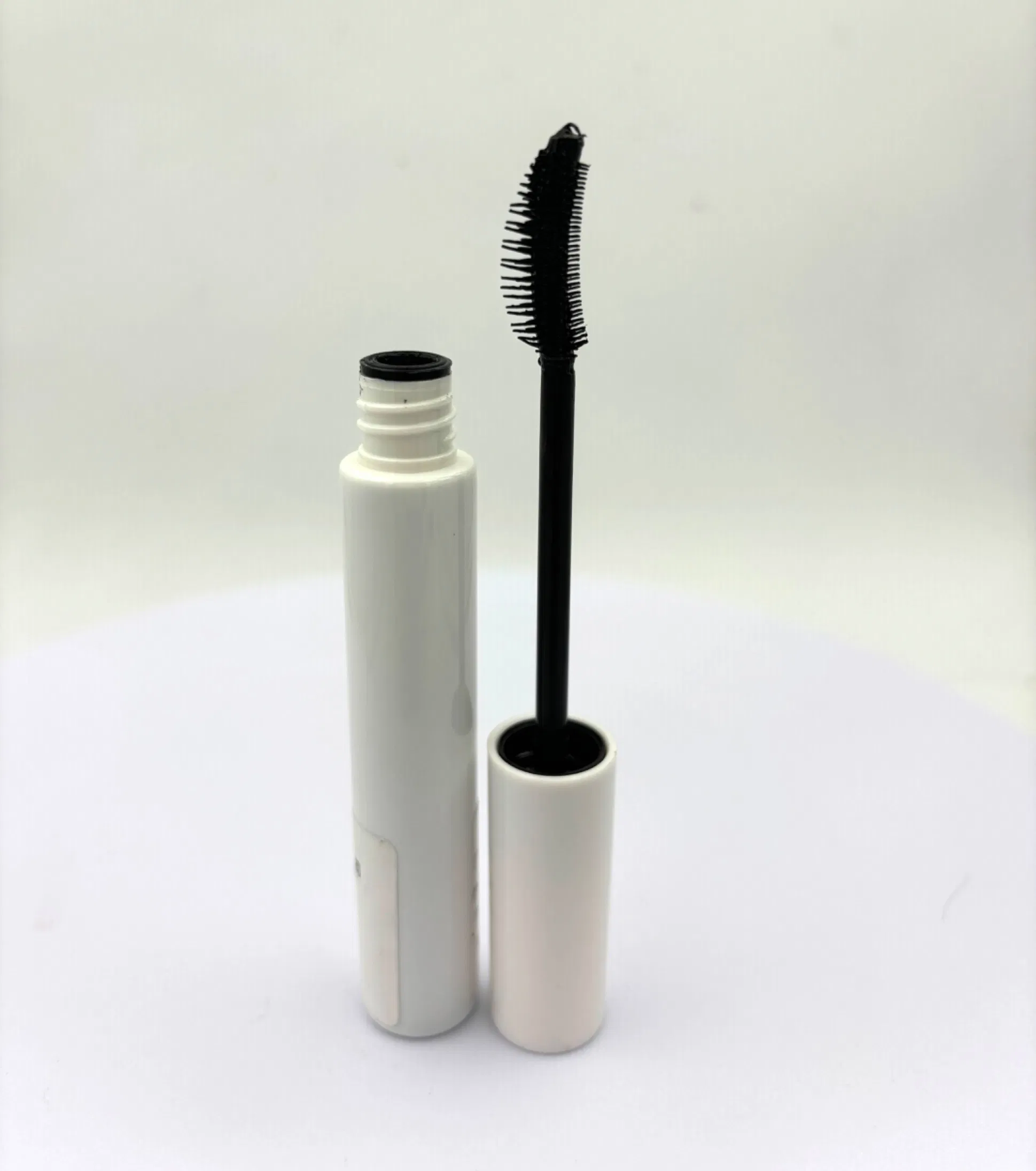 High Quality Waterproof Volume Black Makeup Mascara