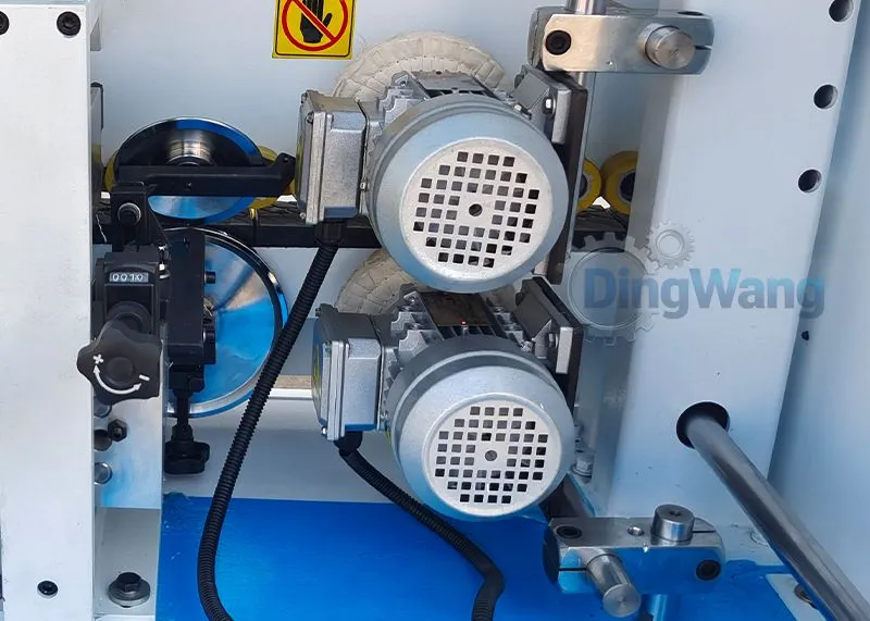 Professional Cabinet Edge Sealing Machine with Pre-Milling Feature Efficient Contour Tracking Machine for Seamless Edge Sealing Woodworking Edge Bandermachinery