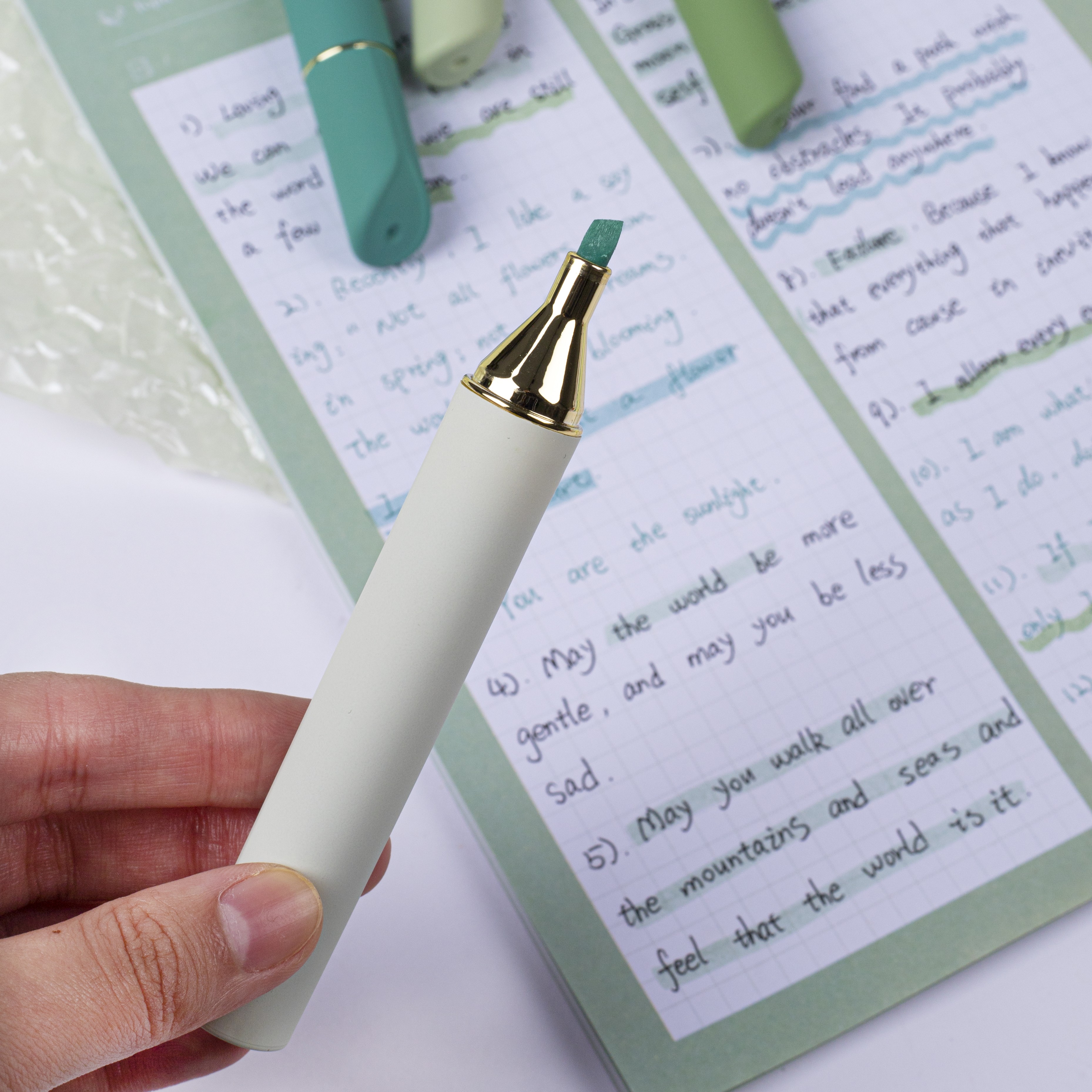 12 Colors Lipstick Design Fluorescent Pen Set Luxury Highlighter Marker for Planner Writing Student Stationery Gift 4pcs/box